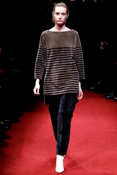 Look 23